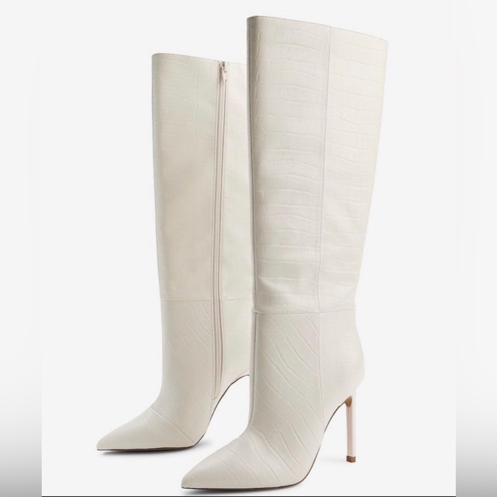 EXPRESS 
Croc-Embossed Thin Heel Boots